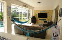 Breathtaking 3 Bedroom 2 Bath Private Pool Home in Punta Gorda FL - 4-نجوم