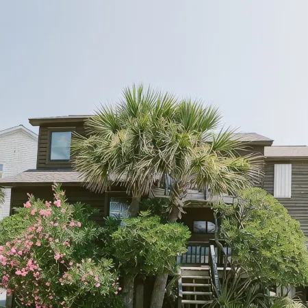 Newly remodeled condo on Wrightsville Beach steps away from the ocean!