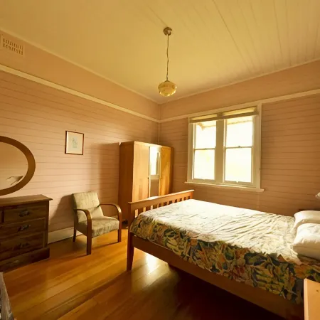 Grevillea Cottage - Family and Group Getaways