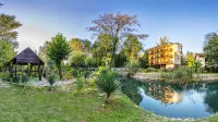 Villa More Hotel - Homestays