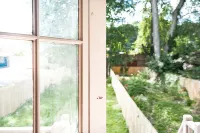 Grant - A Tranquil One Bedroom Steps from River - Lejligheder