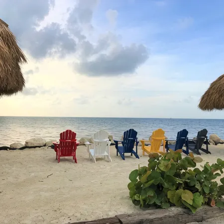 Updated Key Largo Townhome • Pool • Saltwater Lagoon • Beach • Oceanfront Access