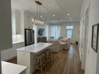 NEW GAMEDAY Home 3-BR/3BA Close to Campus! - Homestays