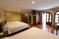 Suites & Hotel El Quijote - พร้อมระเบียง