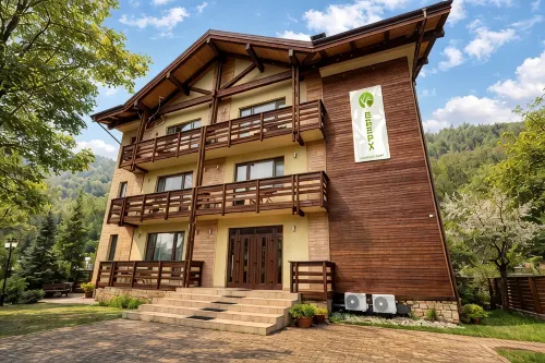 Vverh Guesthouse