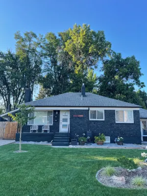 Modern Cozy 1 Bedroom Apt in Central Boise Hoteles en 