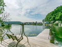 Waterfront Hot Tub On The Bay Các khách sạn ở Irondequoit