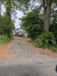 Casey's Cottage- Georgia Ave