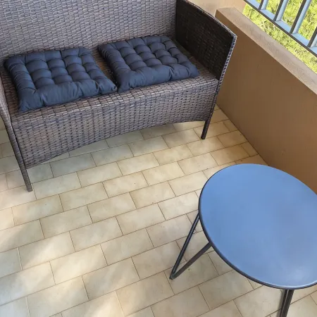 Beautiful Sea View Apartment, in Residence, Ideal for Couple with or Without Children