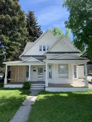Historical 2 Bedroom House Perfectly Located in the Heart of Downtown Bozeman - บังกะโล