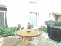 Maison à 15 Minutes des Plages - บังกะโล