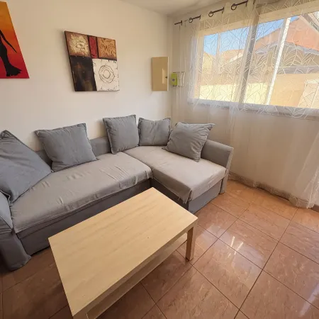 Air-conditioned house for holiday rental with wifi rated 2 stars