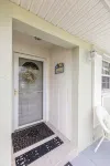 🍹🌞 Cottage Paradise! 2BR/2BA, Pets Welcome, TV, Wi-Fi - 3 ดาว
