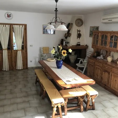 Single Villa with Garden and Wi-Fi