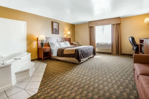 Quality Inn & Suites Fillmore I-15