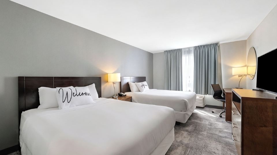 Home Inn and Suites Lloydminster