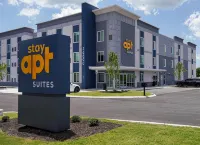 Stayapt Suites Madison-Greenbrier - 3-Star