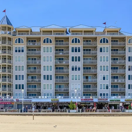 Belmont Towers 411 HUGE BALCONY, Boardwalk, Pool, Gym, Sauna, Ocean & Bay Views!