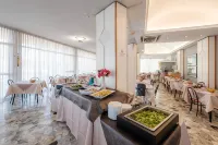 Hotel Crown