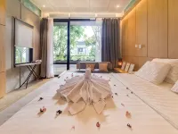 Mahesa 5 W/ Pool, Garden & Mini Zoo Hotels in Bumiaji