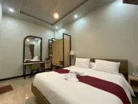Hotel Lasnur Palace - parking