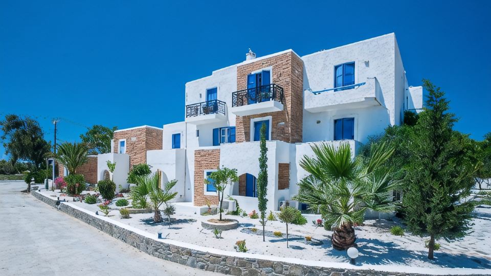 Naxos Holidays