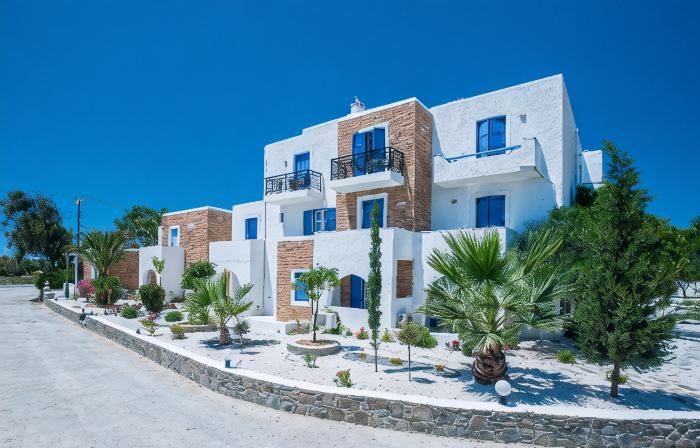 Naxos Holidays