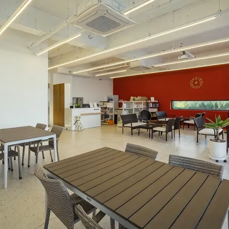 Pohang Red House Ocean Hills Pension