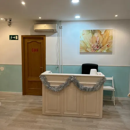 Hostal Flat55Madrid Отели рядом с достопримечательностью «Автостанция Moncloa »