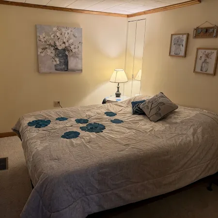 Cozy Lake House: Ark Encounter, Kincaid Lake, KY- Fishing, Scenic Get-Away