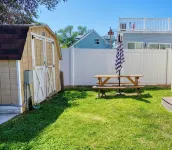 Spacious 2 Bed2 Bath Guest Suite Apt with HOT TUB and EV Charging - 3성급
