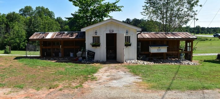 Charming 1-bedroom farmhouse in marvelous Seneca with WiFi, AC Hoteles en Condado de Oconee