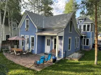 MODERN Monet Blue Aspen Victorian Whole House In Town,  with Private Hot Tub! - 4-Star