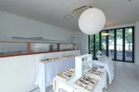 Geoje Beach House - Condos