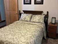 Wheelchair assessable spacious 5-bedroom house in Algoma Hotels in Algoma