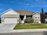 6 Bedroom Rambler Near UVU, BYU, & Golf Course Hoteles en Vineyard