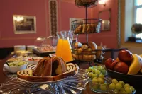 Grand Tábor - breakfast