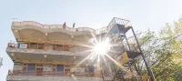 Mathan View Homestay - 3Min Drive to Kullu-Manali Airport - Mountain view