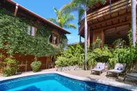 Hotel Casa San Pancho - parking