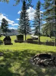 Family Friendly Lake View Home. Only steps away from Houghton Lake. - Wifi