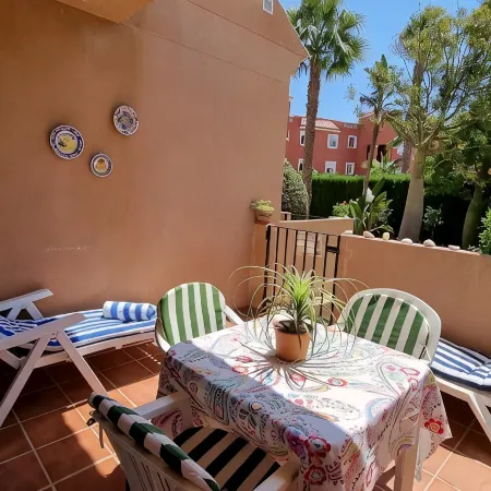 Ground Floor Naturist Studio with Terrace Отели в г. Вера