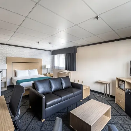 Sternwheeler Hotel & Conference Centre, Trademark by Wyndham