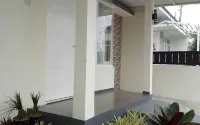 Villa Puncak Garuda B6 - 2-Star