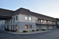 Best Western Dickson - プール