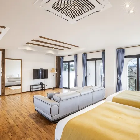 Olle Resort & SPA Отели рядом с достопримечательностью «Публичная библиотека в городе Эволь»