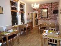 Kingsmere Guest House - parcheggio