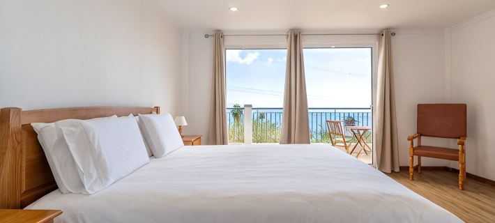 Casa Bianca, Magnificent views of the sea and mountains Hotéis em Estreito da Calheta