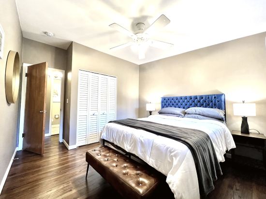 Cozy 3-Bedroom 1 Mile to Downtown & Michigan Stadium w/ Free Parking