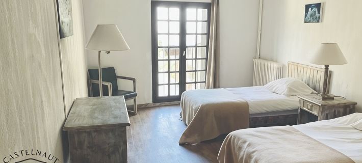 Domaine Castelnaut gîte et château Ξενοδοχεία στην πόλη Aude