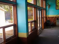 Kings Motor Inn Hotels in Kamloops